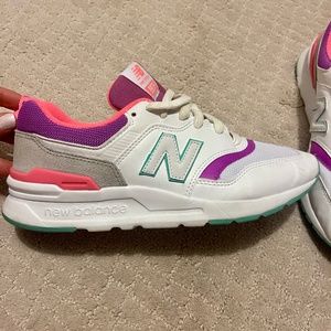 Women’s New Balance shoes